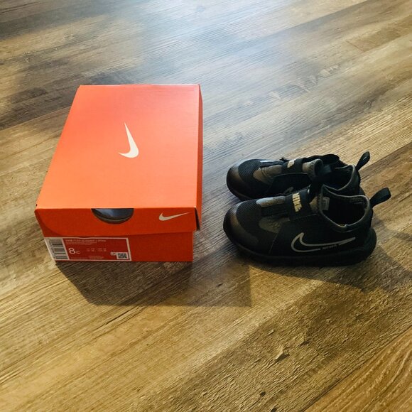 TODDLER NIKE FLEX RUNNER 2 (TDV) Size: 8C - Picture 1 of 6